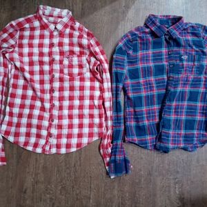 Small hollister button shirts